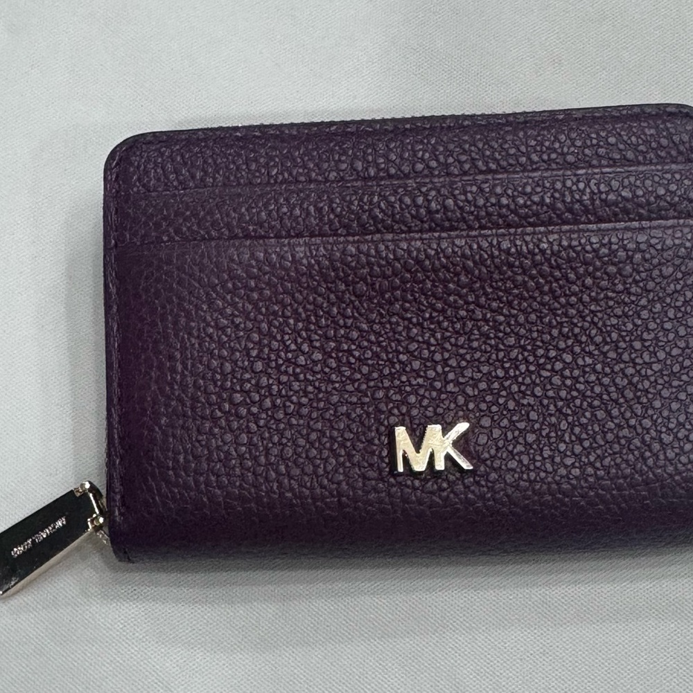 Michael Kors (Deep Burgundy) Pebbled Leather Zip Wallet with Gold MK Logo